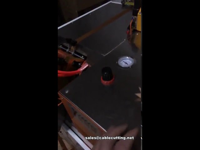 超声波缎带切割机 | 聚丙烯缎带斜切与燕尾切刀