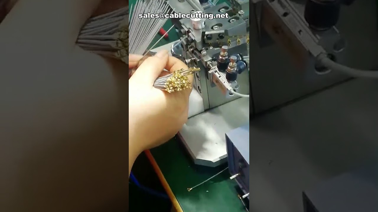 IPEX全自动同轴电缆端子压接机 | 高效线束自动化压接设备
