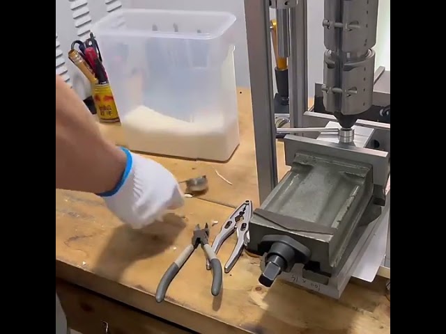 迷你桌面小型塑料注塑机 | 实验室与小尺寸PE材料专用