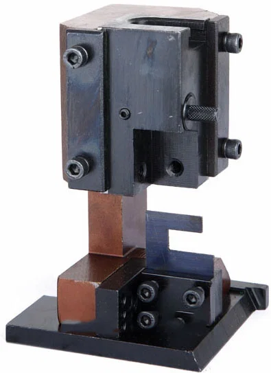 径向端子压接模具